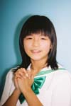 中野梓夏服