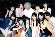 齋藤乃・夏菜・小川・清水/MIYUMI・相澤綾・斗崎・相澤美/佐藤・吉田・齋藤優