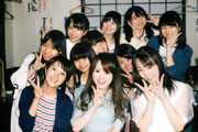 齋藤乃・夏菜・小川・清水/MIYUMI・相澤綾・斗崎・相澤美/佐藤・吉田・齋藤優