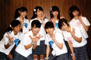 木梨・小川・齋藤優・野見山/金子・齋藤乃・清水・西野