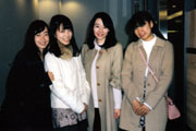 西野・齋藤乃・橋本・金子