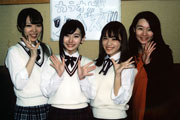 優里彩・レイ・乃愛・美香